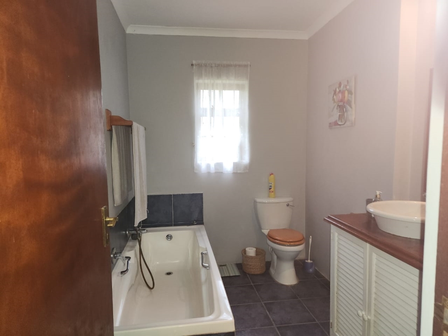 3 Bedroom Property for Sale in Hunters Estate Western Cape